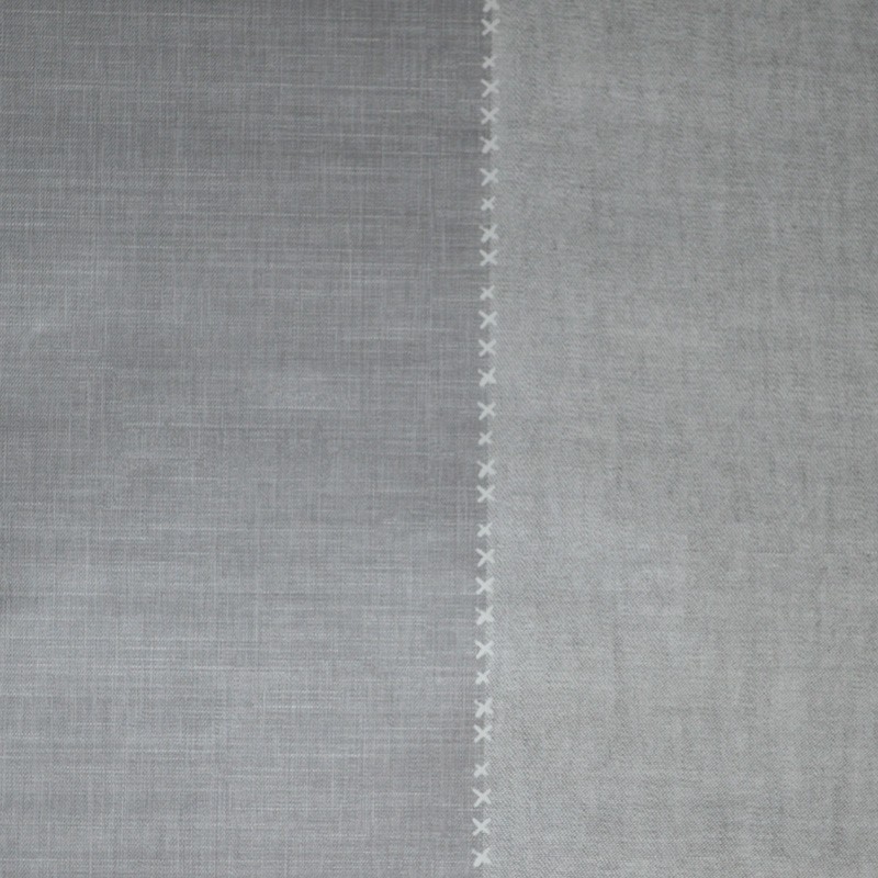 Toile cirée standard en 140 cm, un joli centre de table aspect lin et point de croix, en 2 coloris