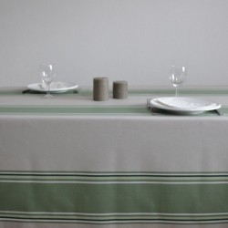 Nappe en toile enduite avec des rayures amande et naturelles pour un esprit basque sur votre table