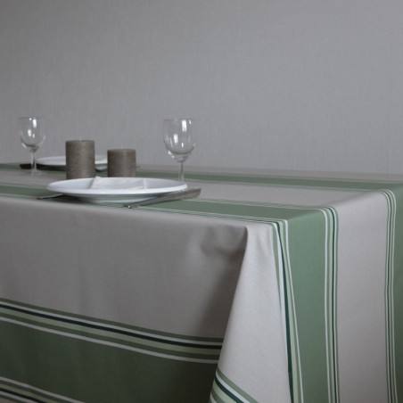 Nappe en toile enduite avec des rayures amande et naturelles pour un esprit basque sur votre table