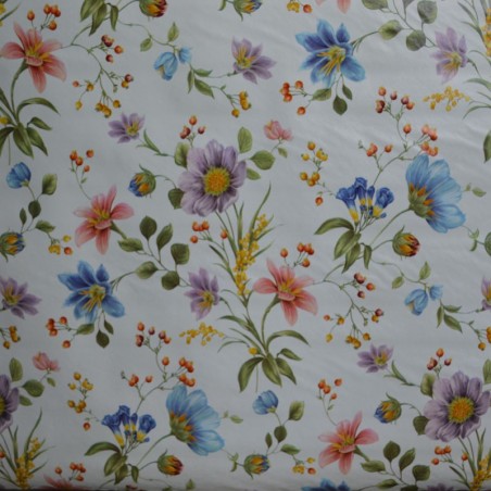 Toile cirée standard en 140 avec des fleurs des champs
