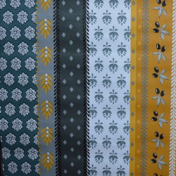 Toile cirée standard en 140 cm au motif provençal avec des olives