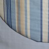 Toile cirée ronde, finie par un biais, pour 4 à 6 couverts, avec des rayures ciel et beige