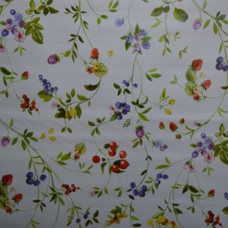 Toile cirée standard avec des fleurs et des fruits sauvages pour un aspect champêtre