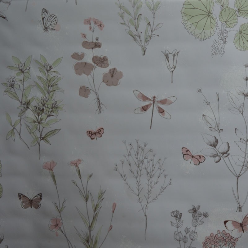 Toile cirée standard en 180 avec des fleurs des champs pour un esprit champêtre sur votre table