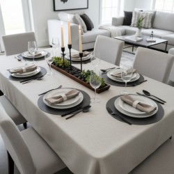 Tissu laminé au mètre Milo beige , une nappe beige clair élégante à effet lin