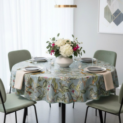 Toile cirée ronde Ø 150 Lya, élégance botanique et douceur naturelle sur votre table...